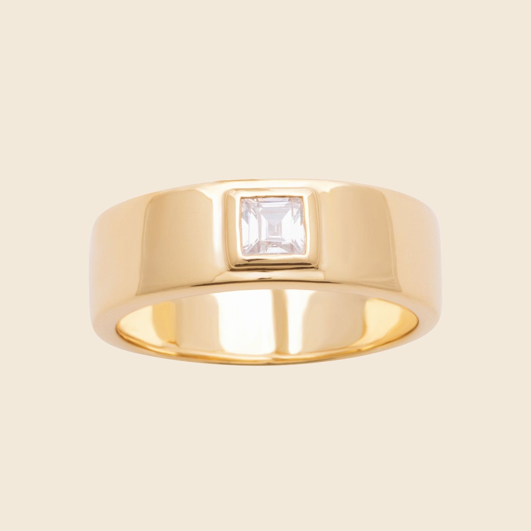 Bague plaqué or - large pierre carrée