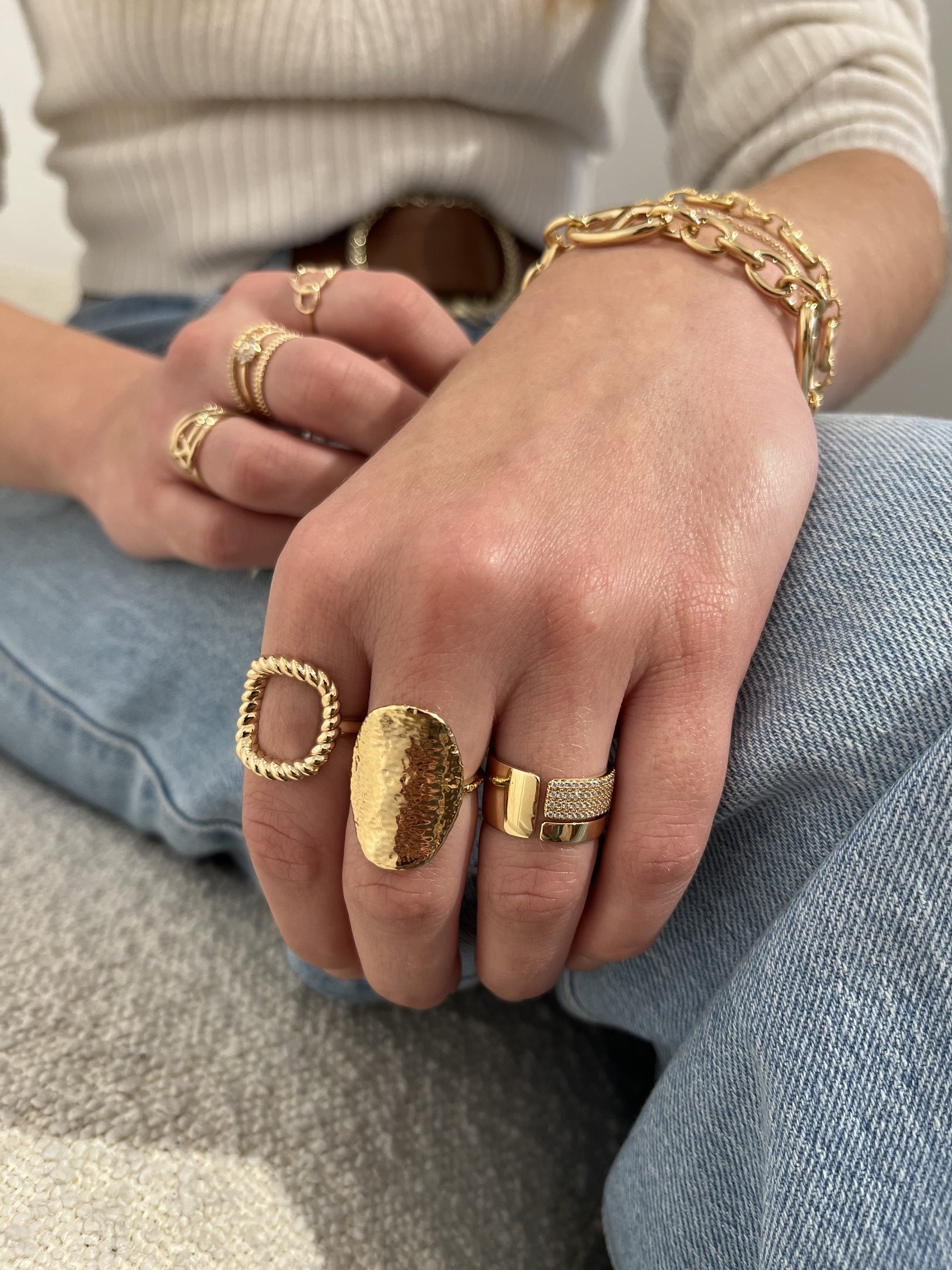 Bague plaqué or ouverte & brillants