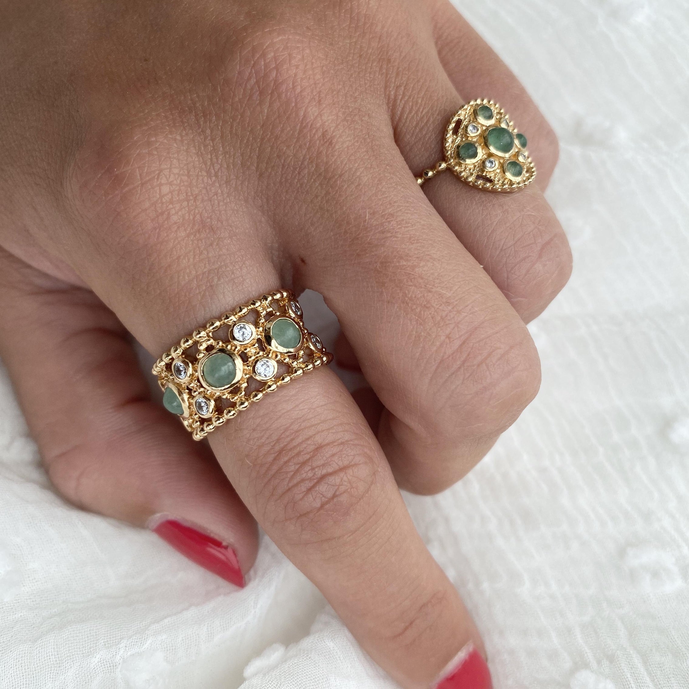 Bague ronde pavée plaqué or - pierre naturelle aventurine