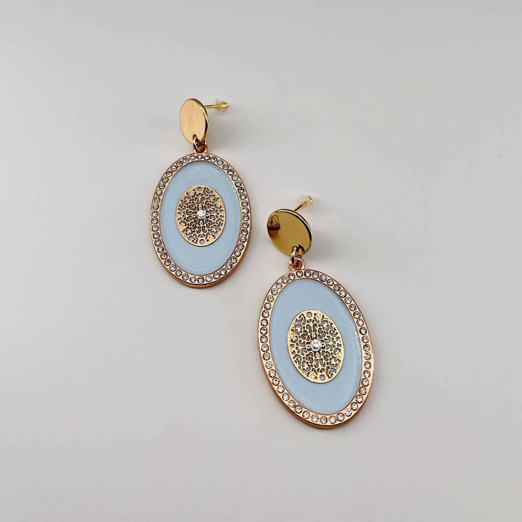 Boucles moyens modèles dorées Paula CIEL