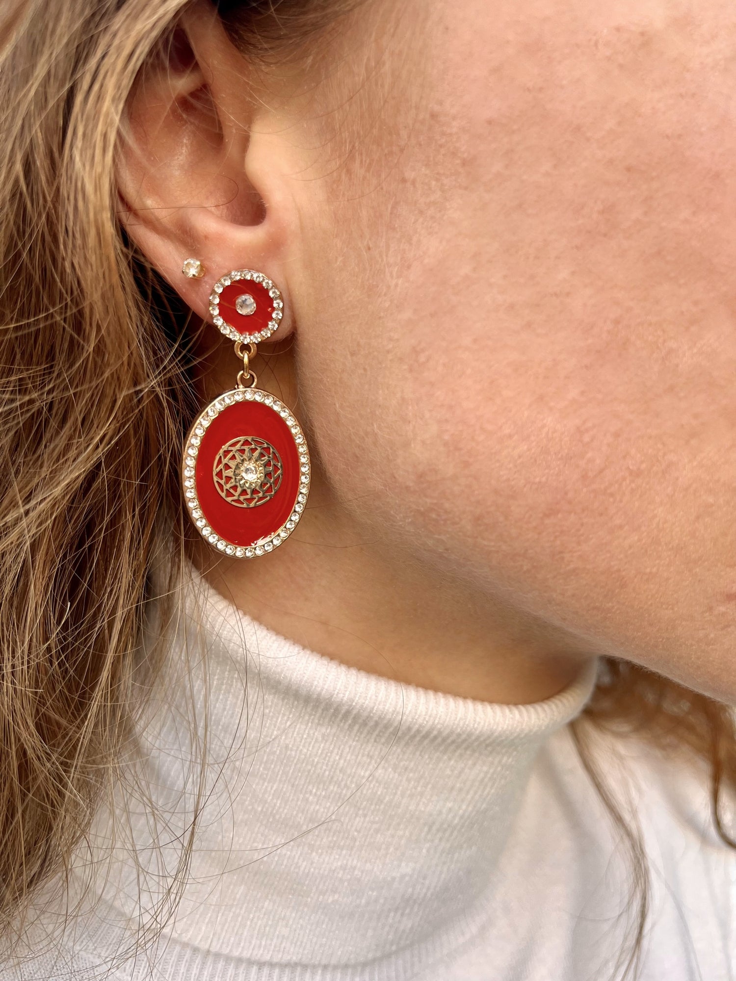 Boucles moyens modèles dorées Paula ROUGE