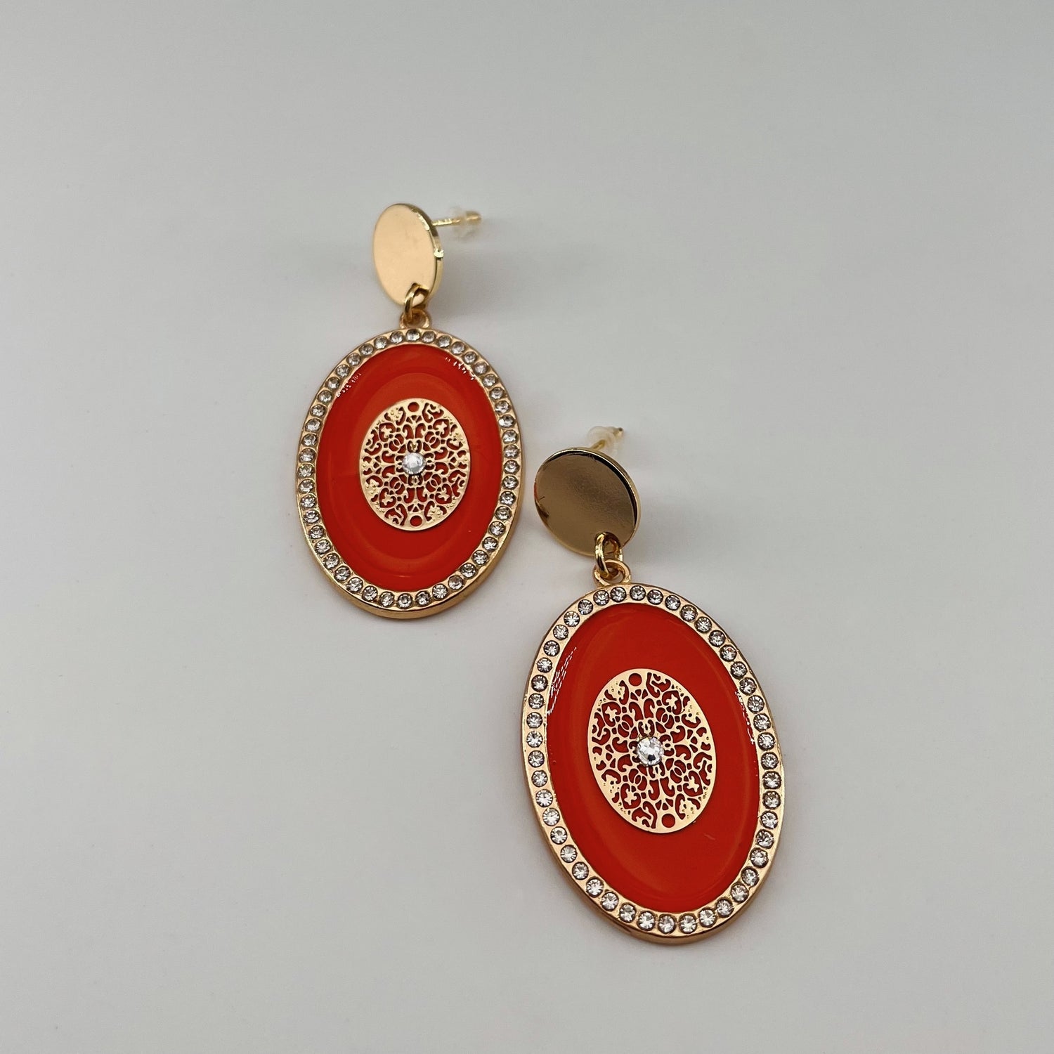 Boucles moyens modèles dorées Paula ROUGE