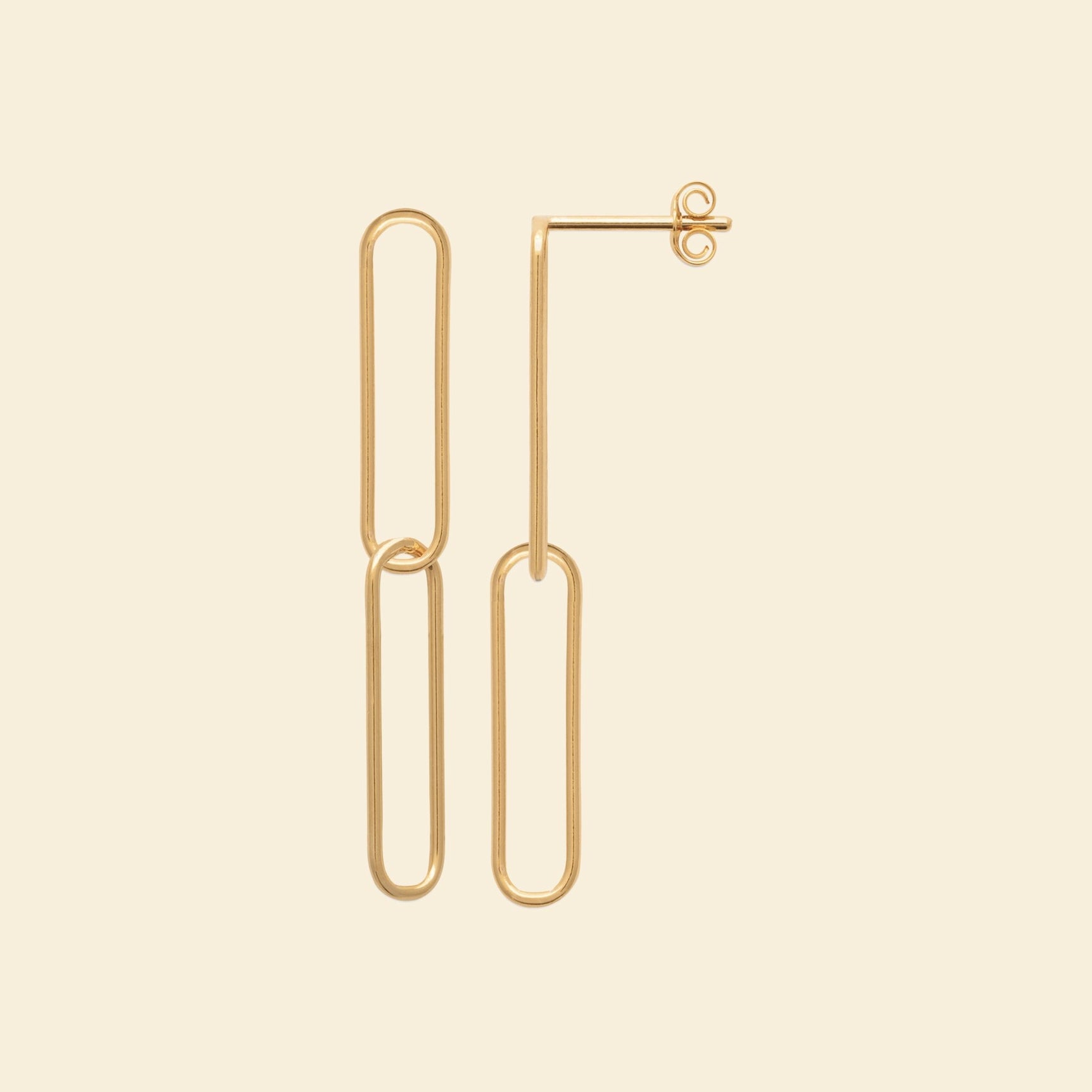 Boucles plaqué or chaînées - look graphique et minimal