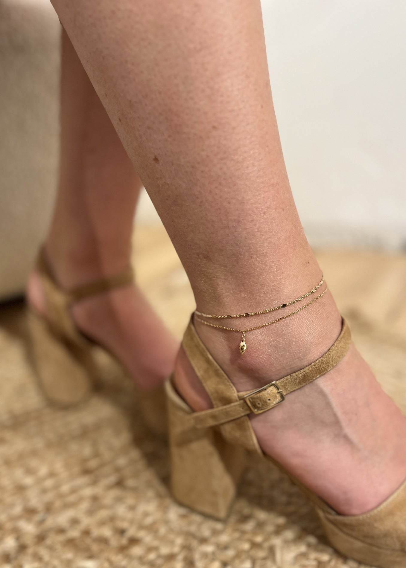 Bracelet de cheville plaqué or - coquillage