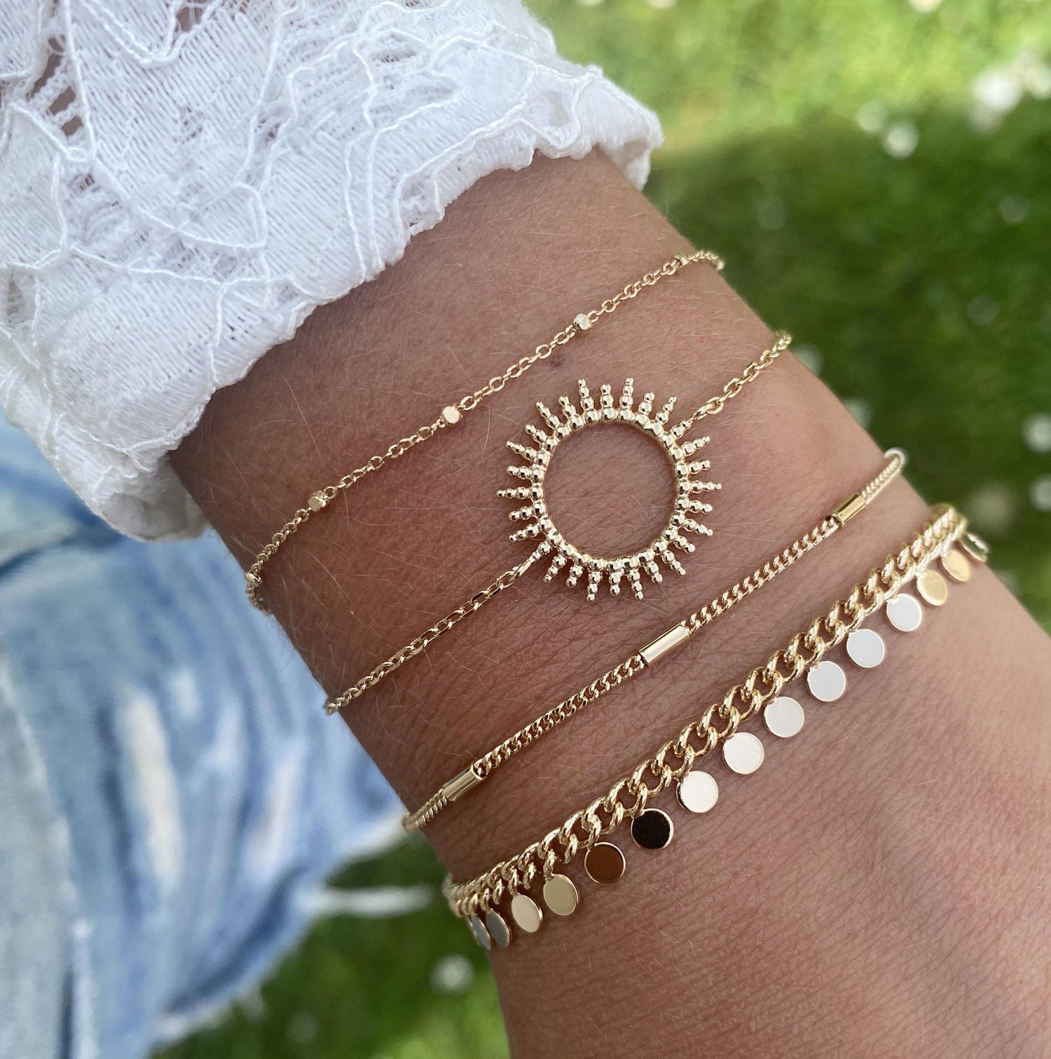 Bracelet plaqué or perlé - finesse et éclat discret