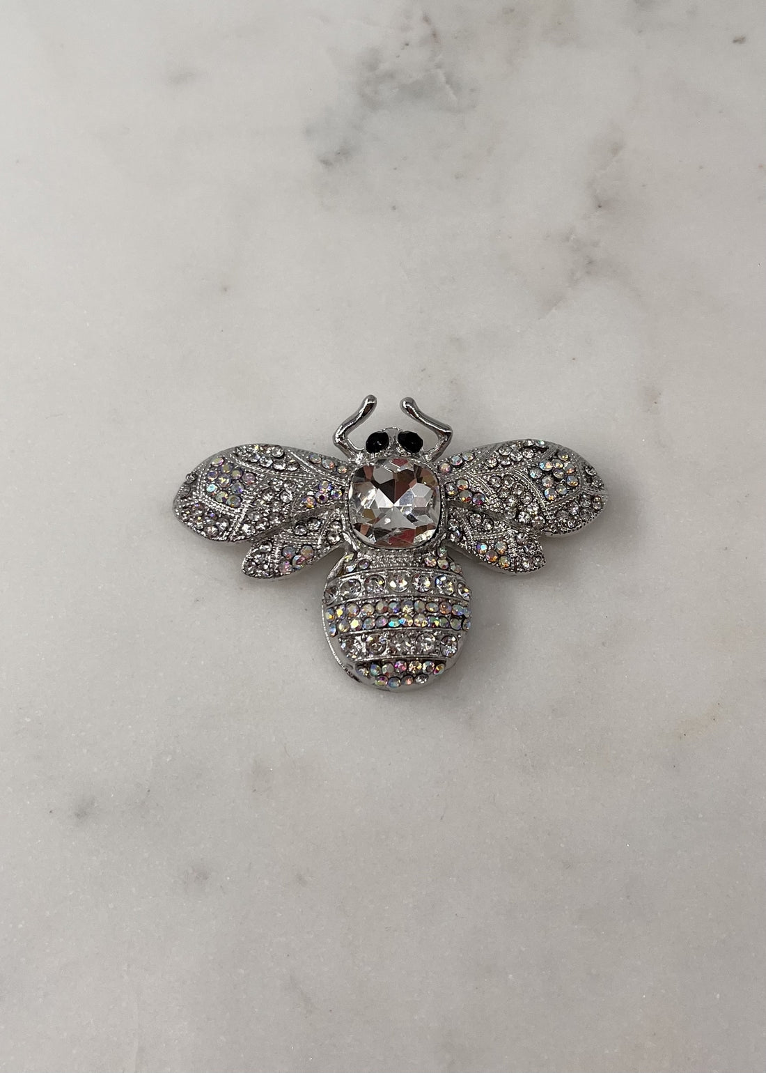 Broche coléoptère avec strass ARGENT