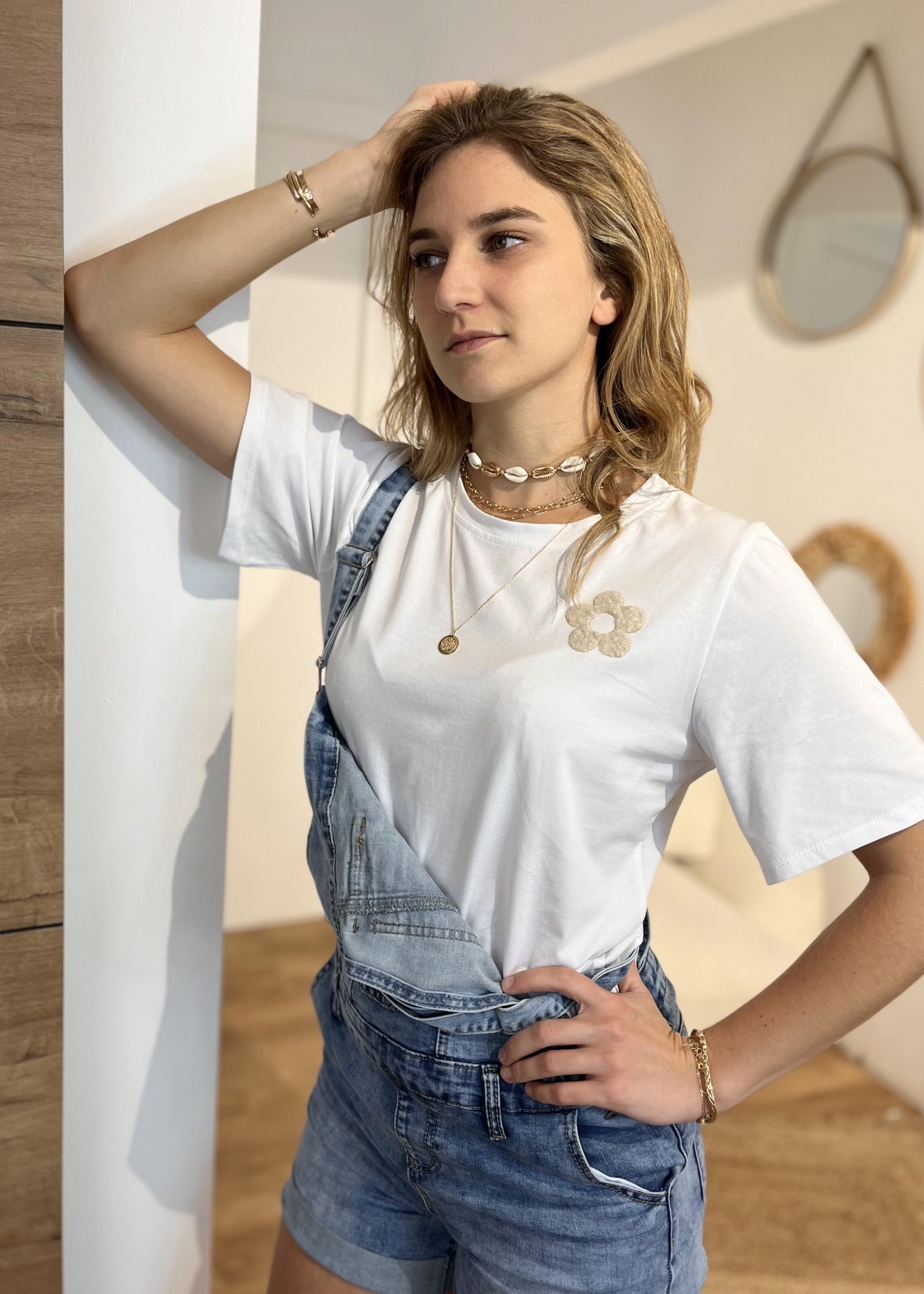 Collier coquillage doré - ras du cou IVOIRE