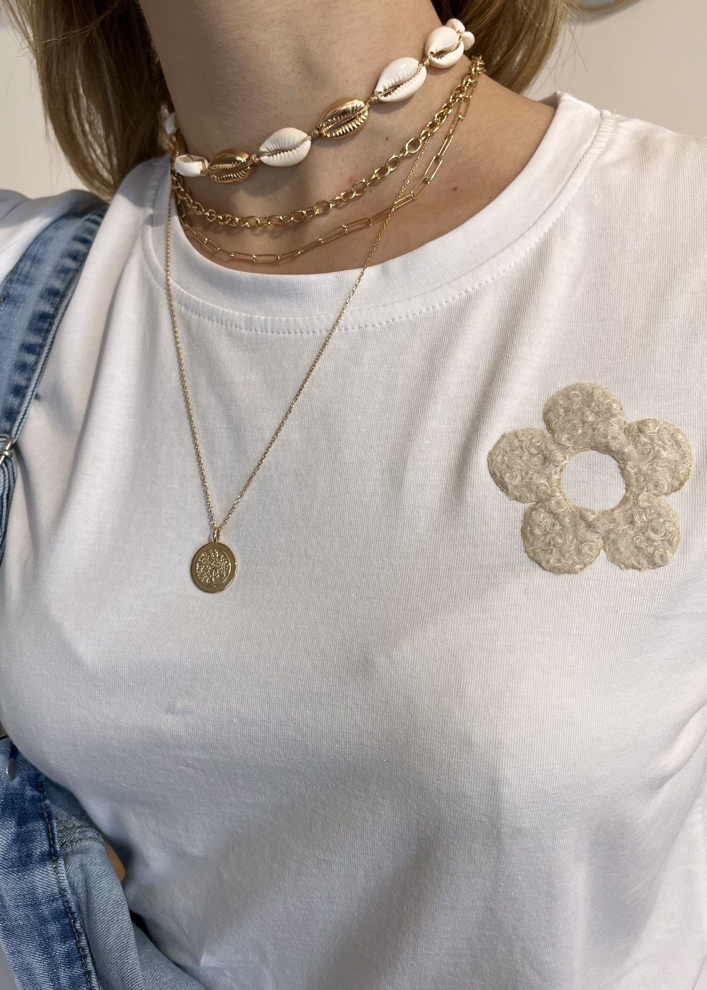 Collier coquillage doré - ras du cou IVOIRE