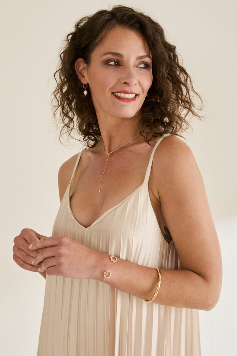 Collier cravate plaqué or - brillants