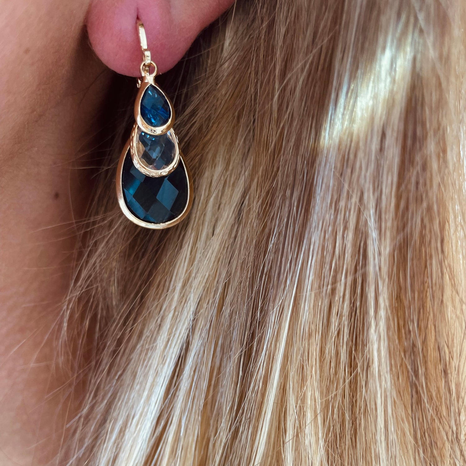 Créoles dorées Sandrine MONTANA