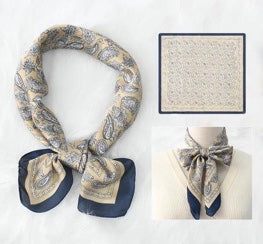 Foulard carré satiné 70x70 cm - imprimé graphique CAMEL/MARINE