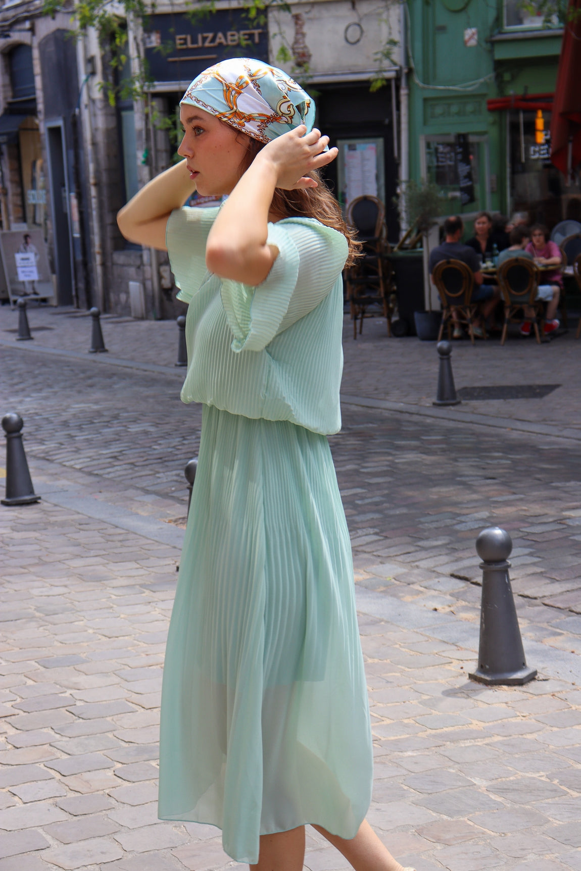 Foulard imprimé chaînes dorées – ivoire ou bleu pastel TURQUOISE/CAMEL