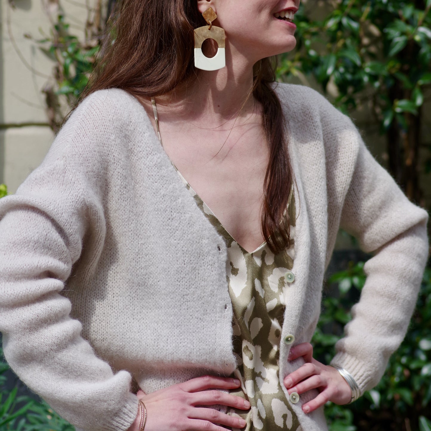 Gilet ajouré et boutons BEIGE