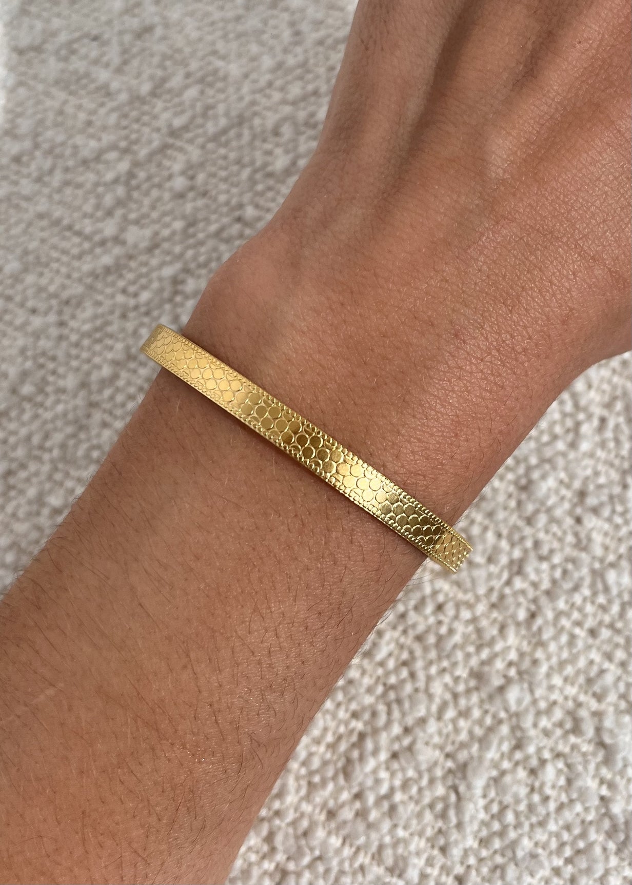 Jonc rond nid abeille