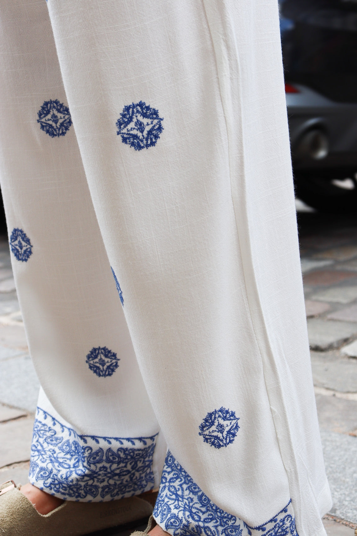 Pantalon fluide blanc imprimé – viscose et lin BLANC/BLEU