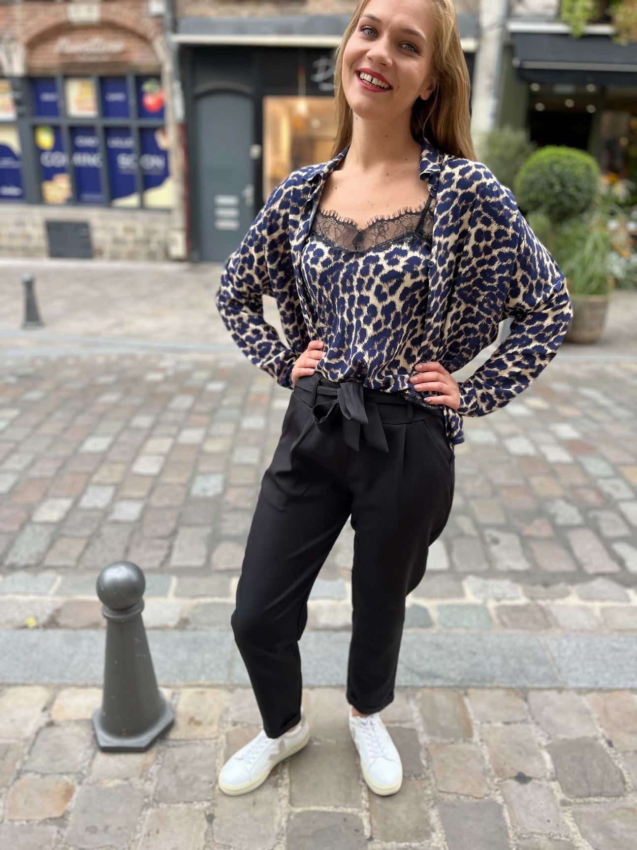 Pantalon large à nouer Layla – coupe fluide NOIR