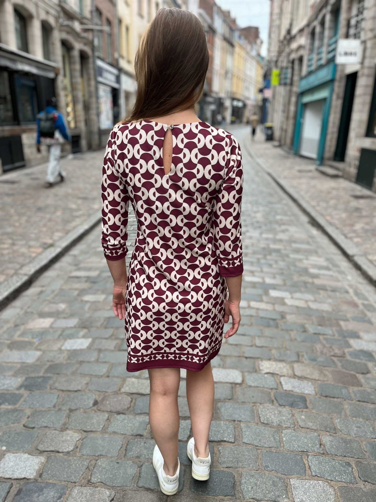 Robe imprimée graphique Danie BORDEAUX