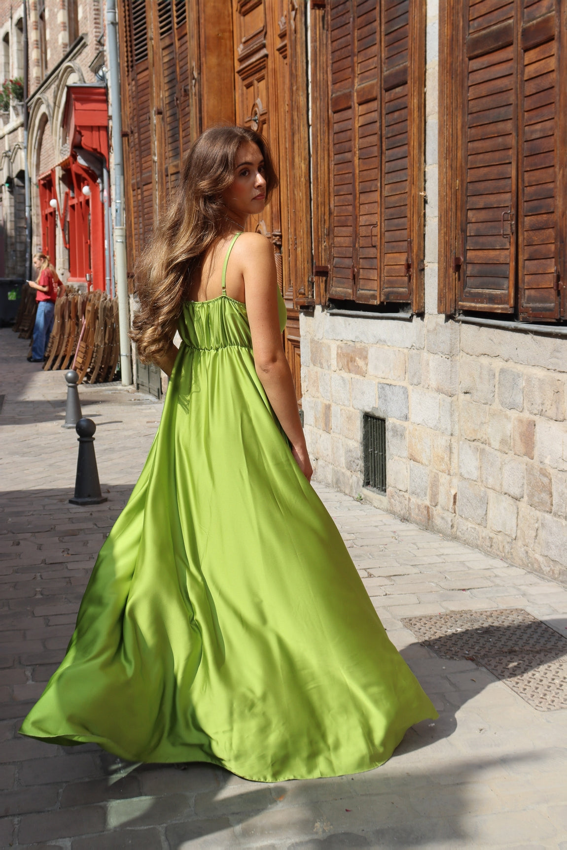 Robe longue dynastie - satin fluide et bretelles POMME