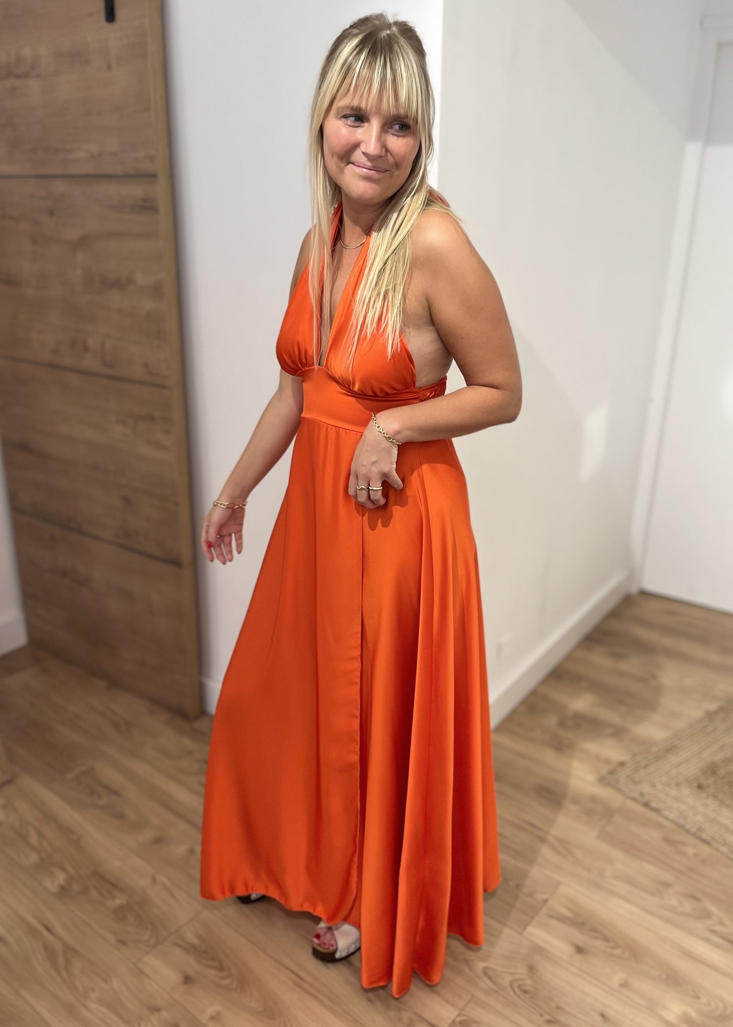 Robe longue satinée dos nu Jeanne ORANGE