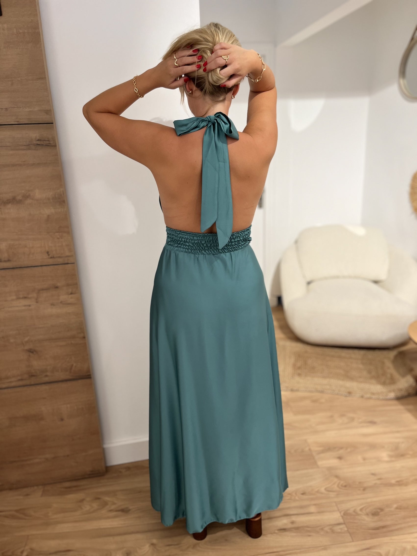 Robe longue satinée dos nu Jeanne PAON