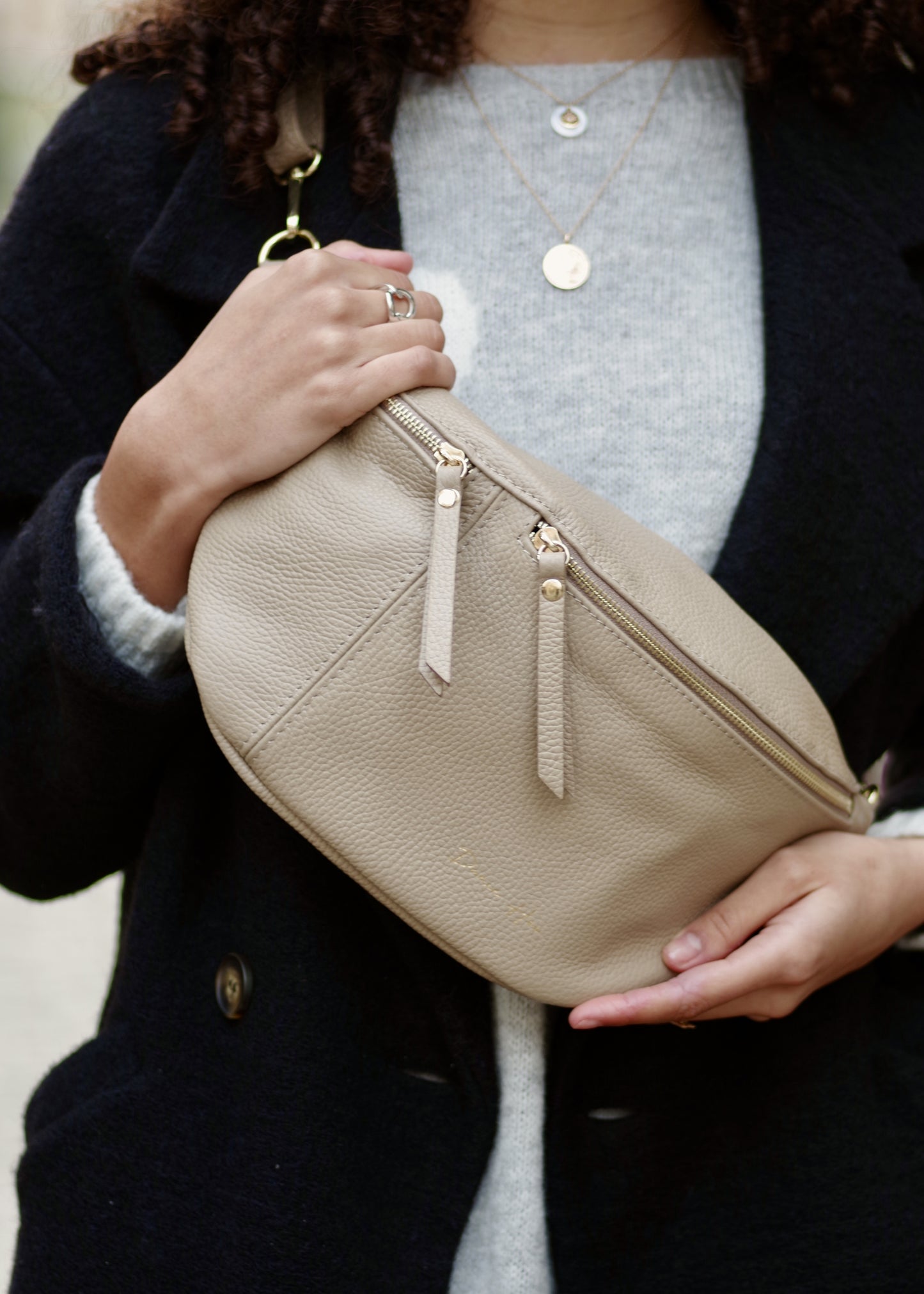 Sac banane moyen laurine TAUPE