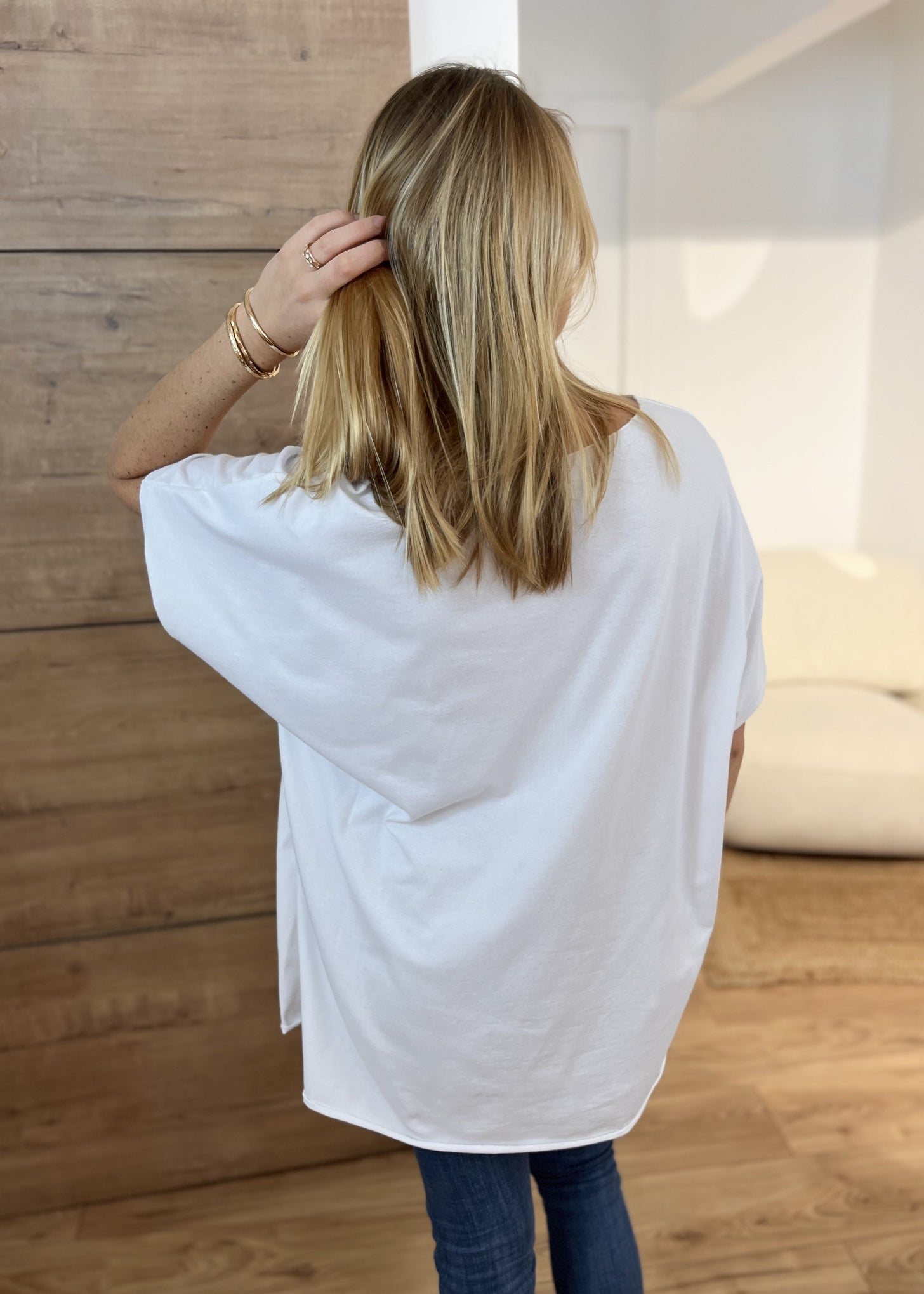 Tee-shirt uni col v lio BLANC