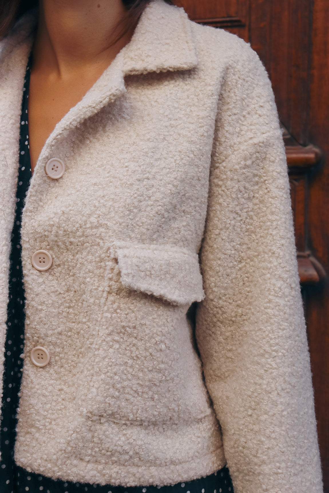 Veste bouclée courte Lola - fabriquée en italie ECRU