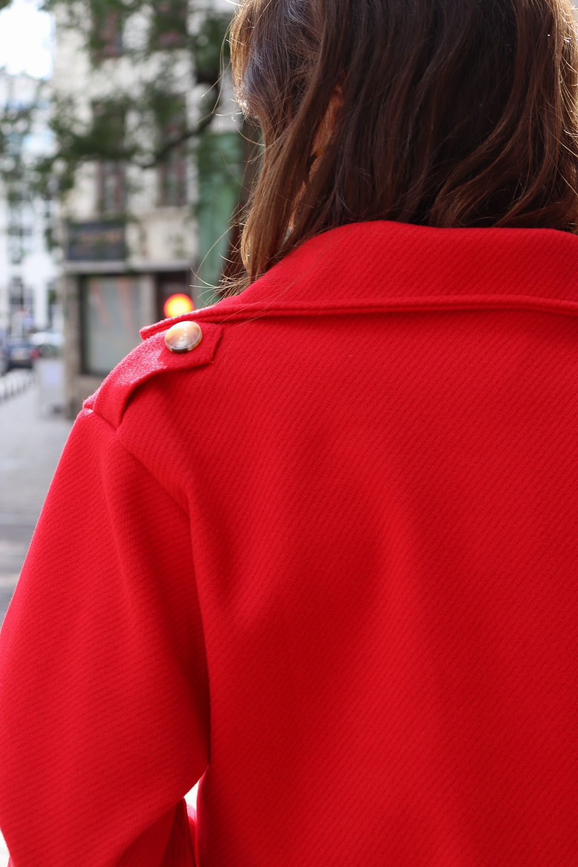 Veste Lili - coupe courte ceinturée ROUGE