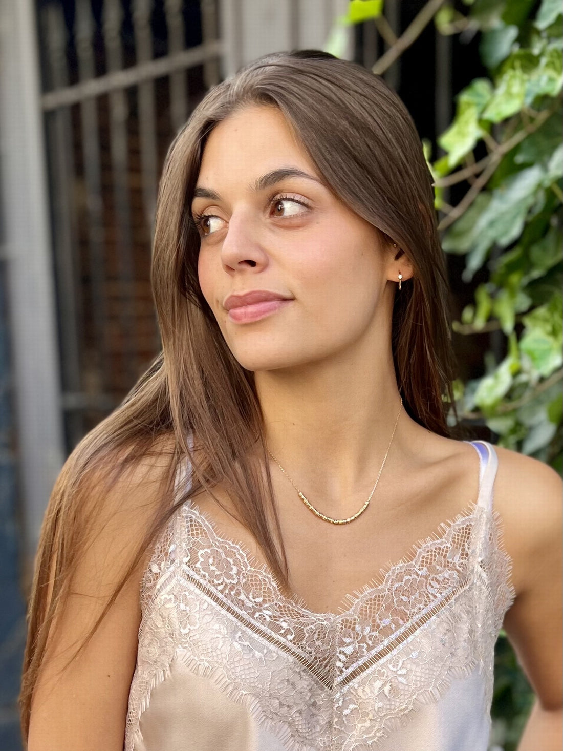 Bijoux femme Danie Hoo – collier plaqué or – élégance intemporelle inspirée de la Côte d’Opale.