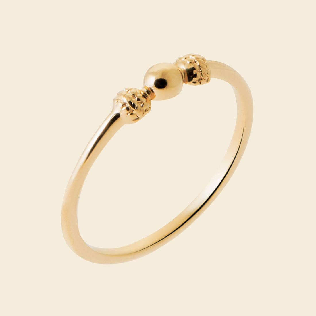 Bague perle centrale plaqué or 