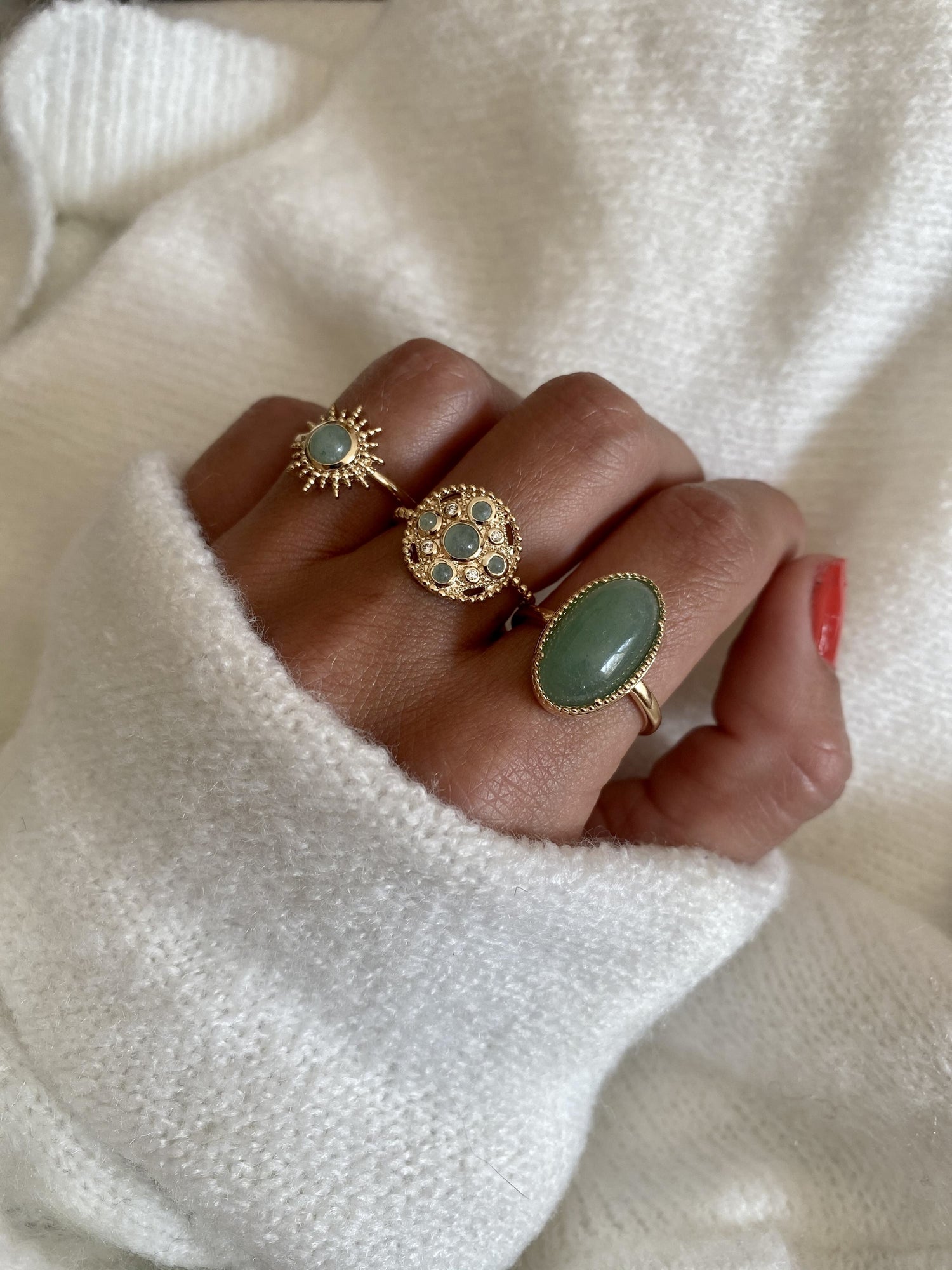 Bague ronde pavée plaqué or - pierre naturelle aventurine 