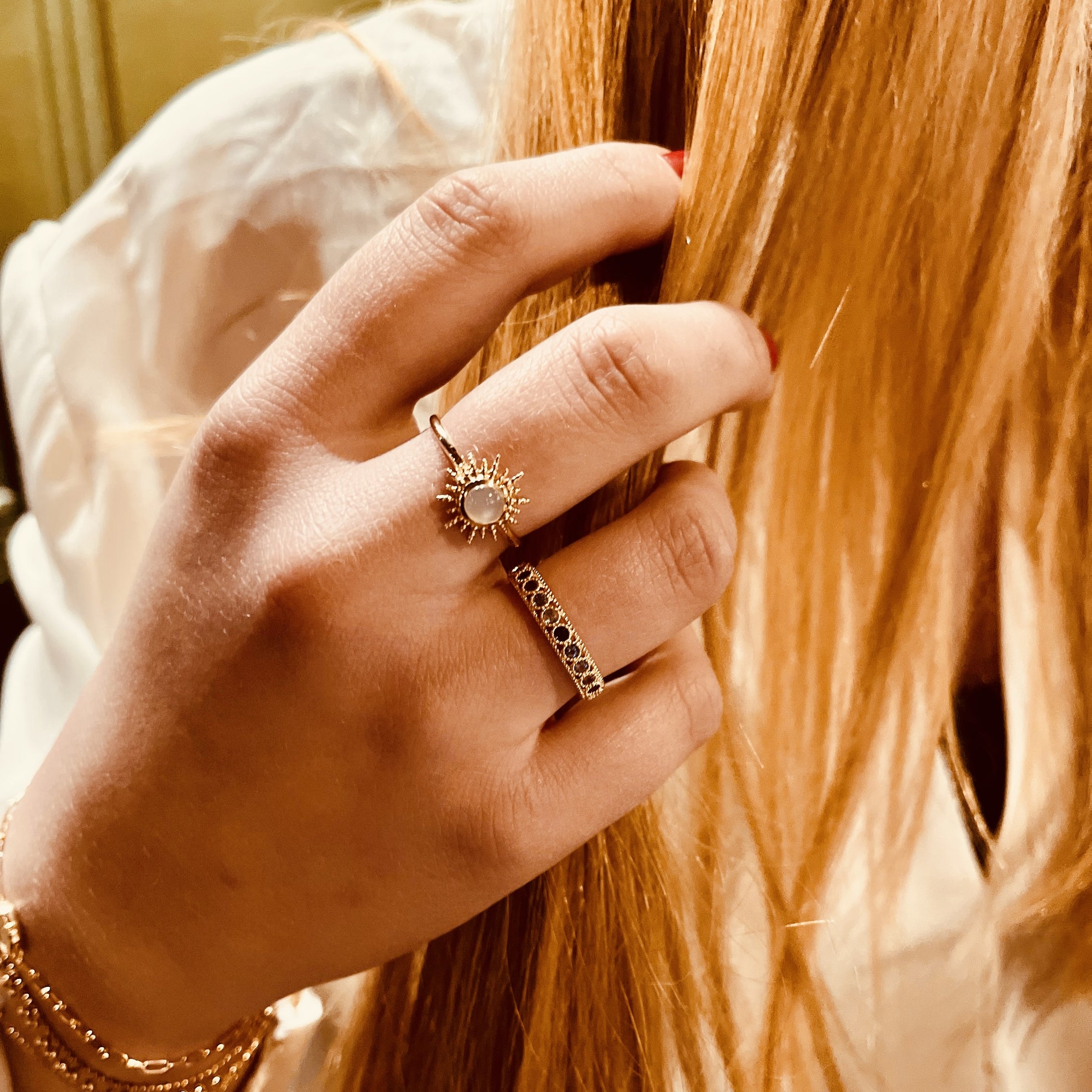 Bague soleil plaqué or - agate bleue 