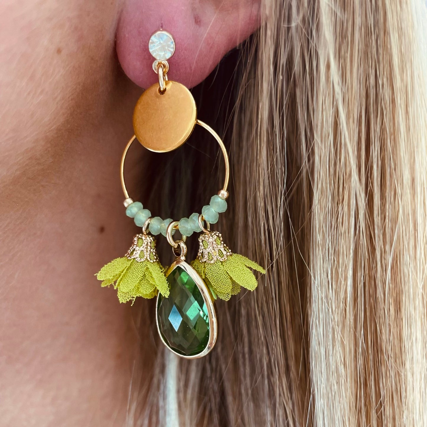 Boucles acier doré Bali petit modèle VERT