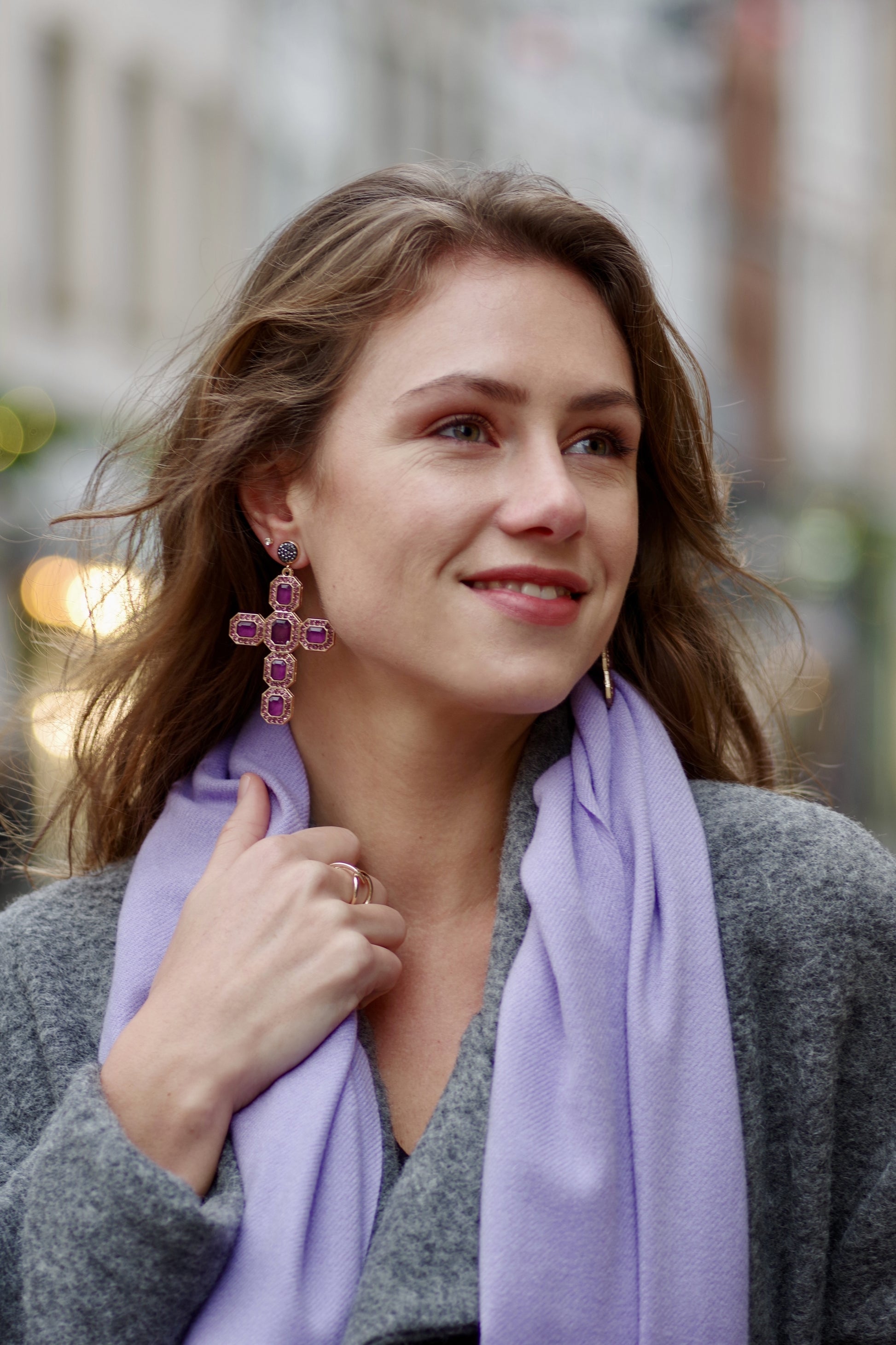 Boucles d'oreilles croix VIOLET