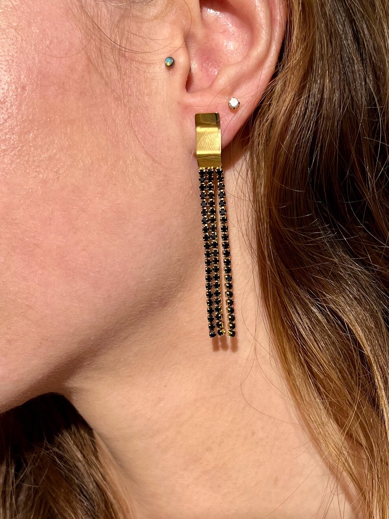 Boucles d'oreilles ficelle CRISTAL NOIR
