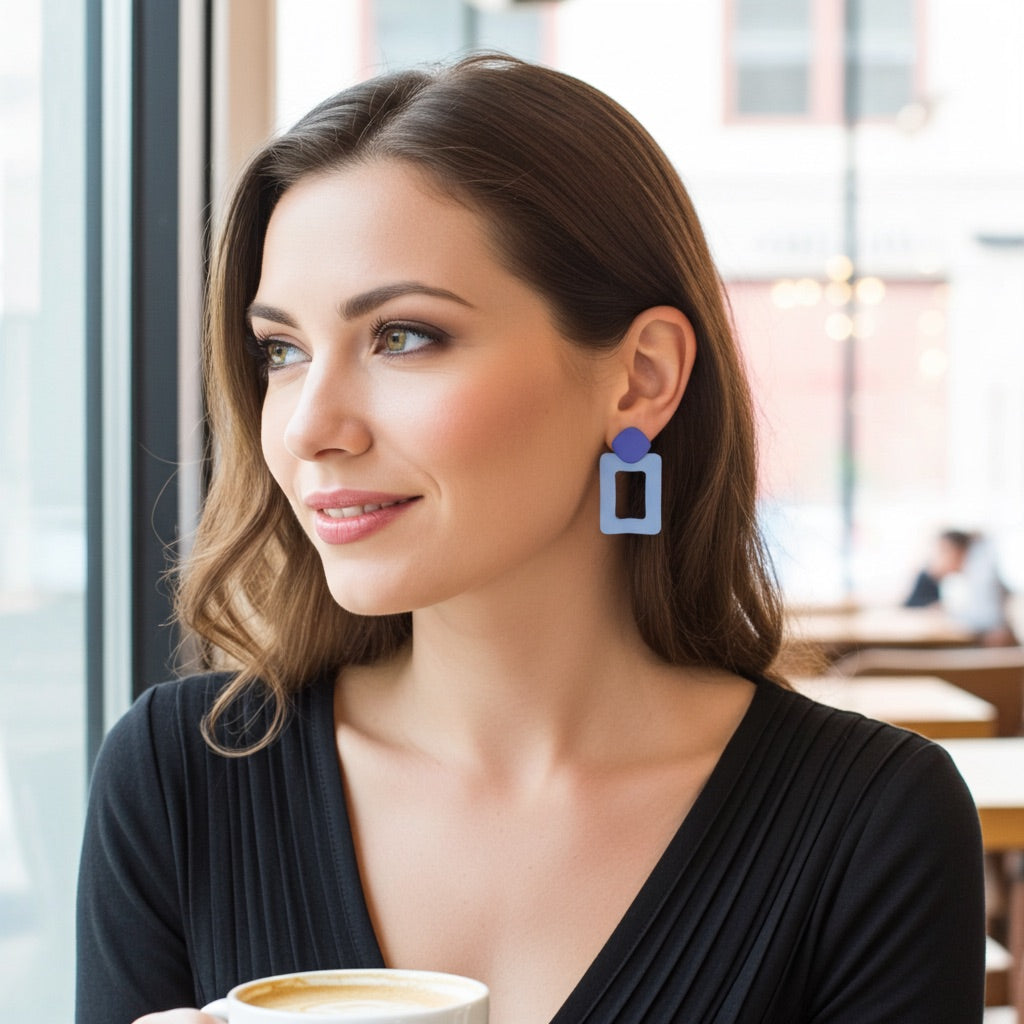 Boucles d’oreilles géométrique – style graphique ROYAL/BLEU