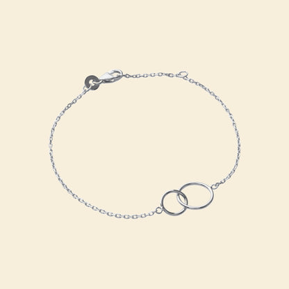 Bracelet argent - anneaux entrelacés 