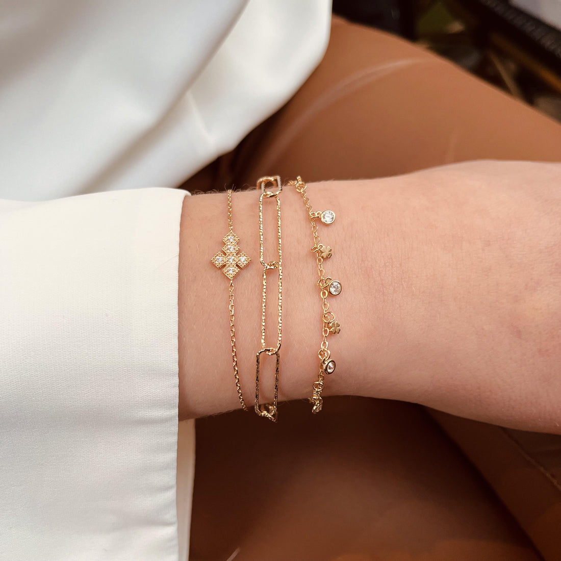 Bracelet plaqué or 18 cm - motif losanges strassés 