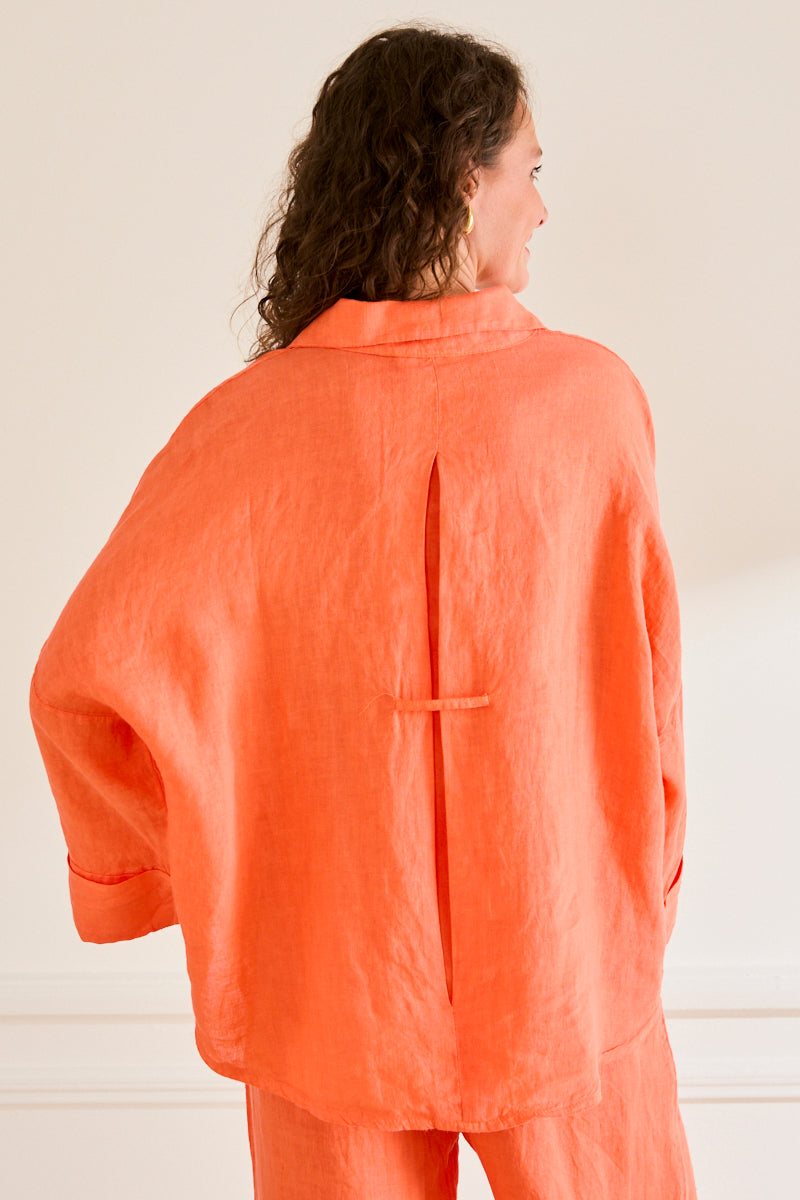 Tee-shirts, chemises & blouses