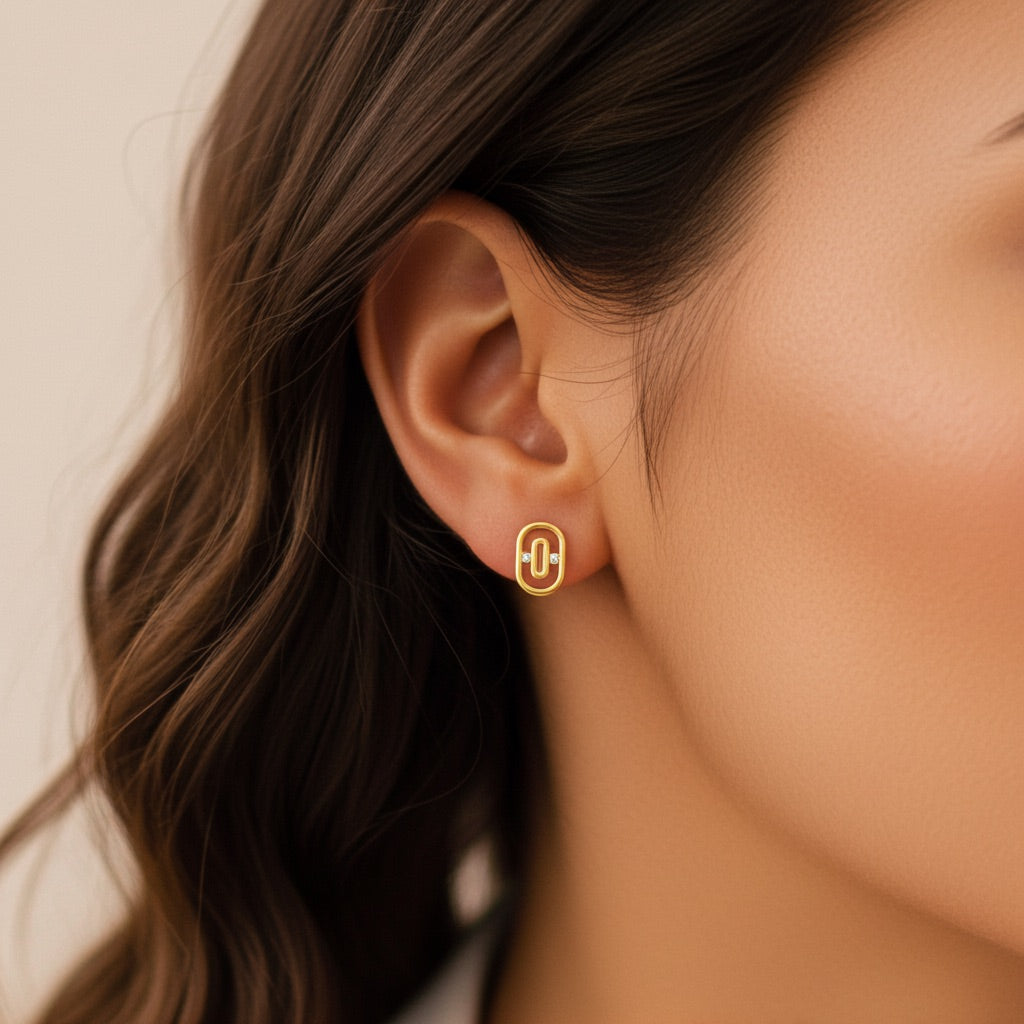 Clous modernes plaqué or - brillants 