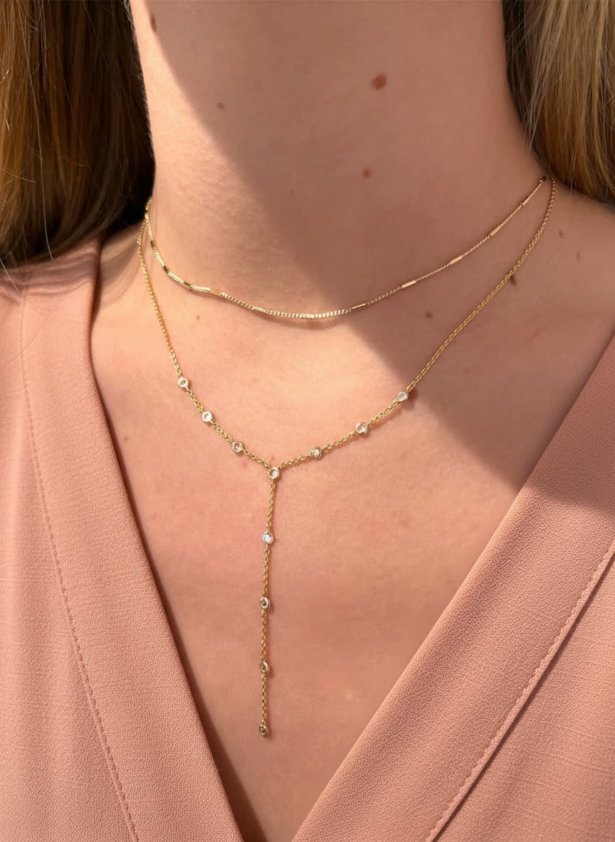 Collier cravate plaqué or &amp; brillants 