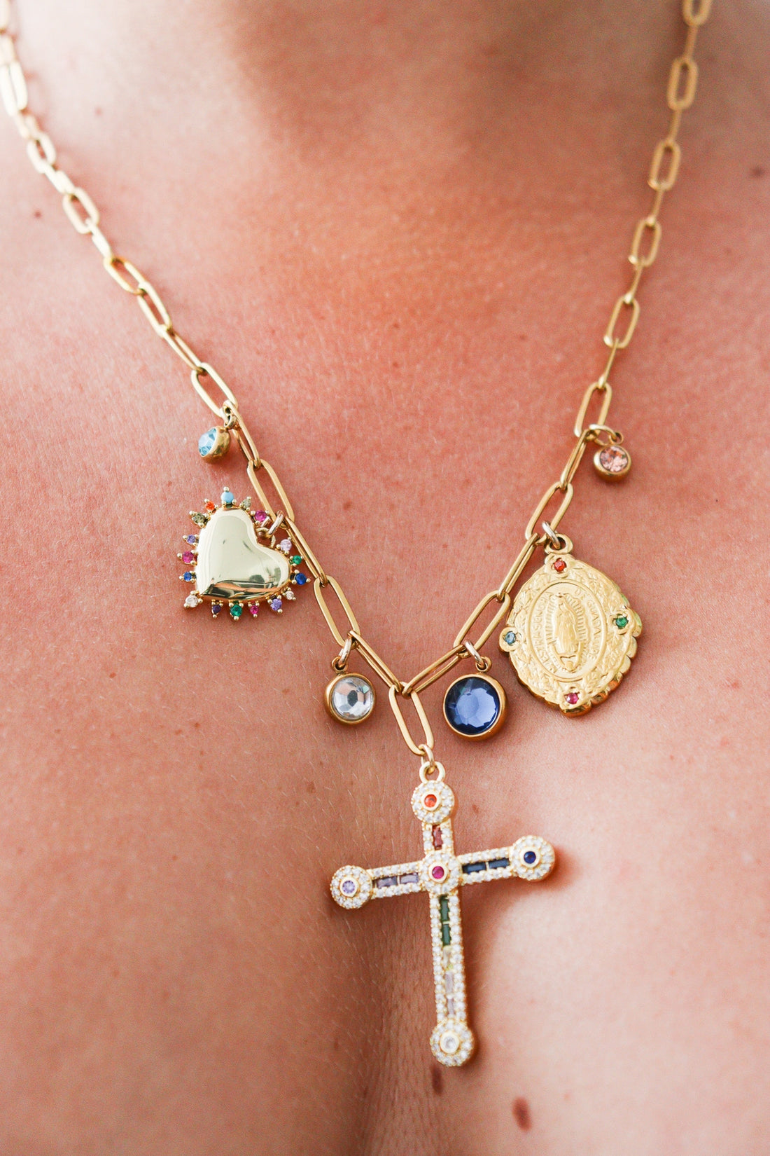 Collier doré à médailles Pietra 