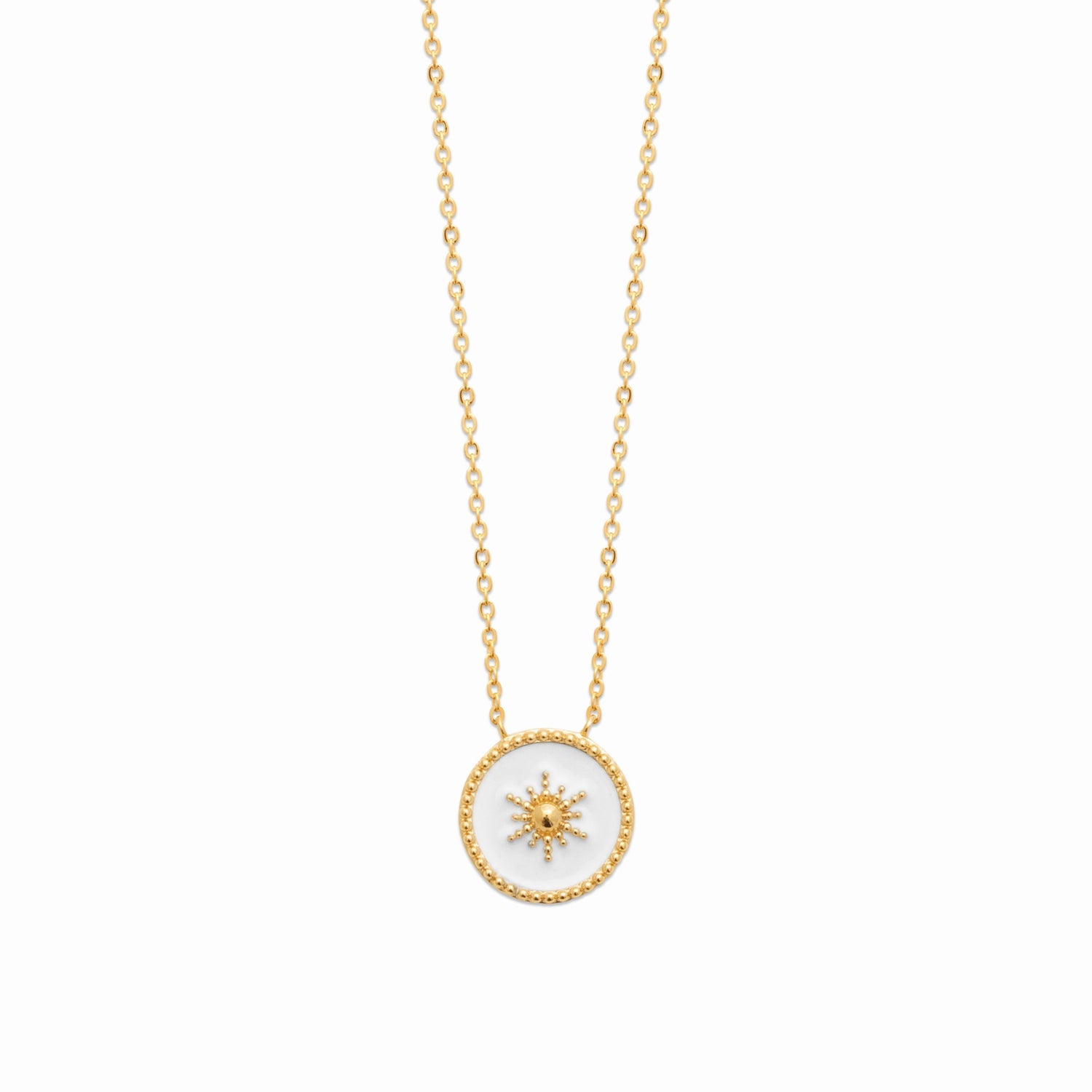 Collier médaille plaqué or - émail blanc 