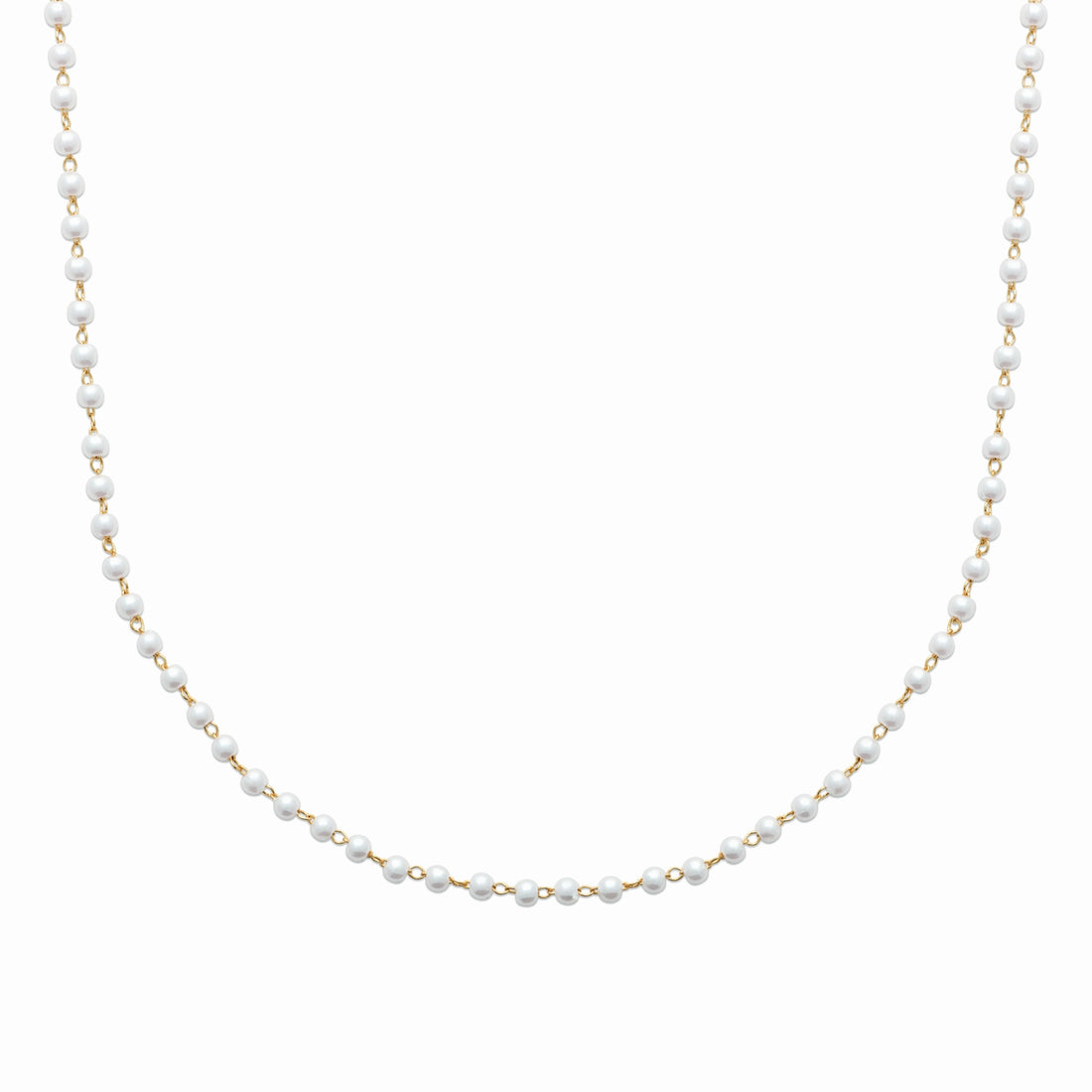 Collier plaqué or et perles – délicatesse et raffinement