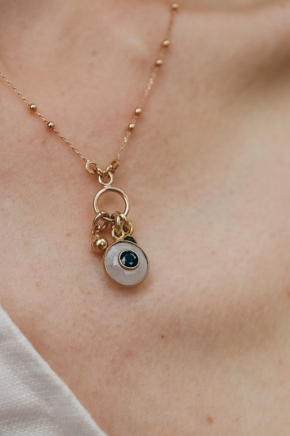 Collier plaqué or Ténérife - pierre de lune PIERRE DE LUNE