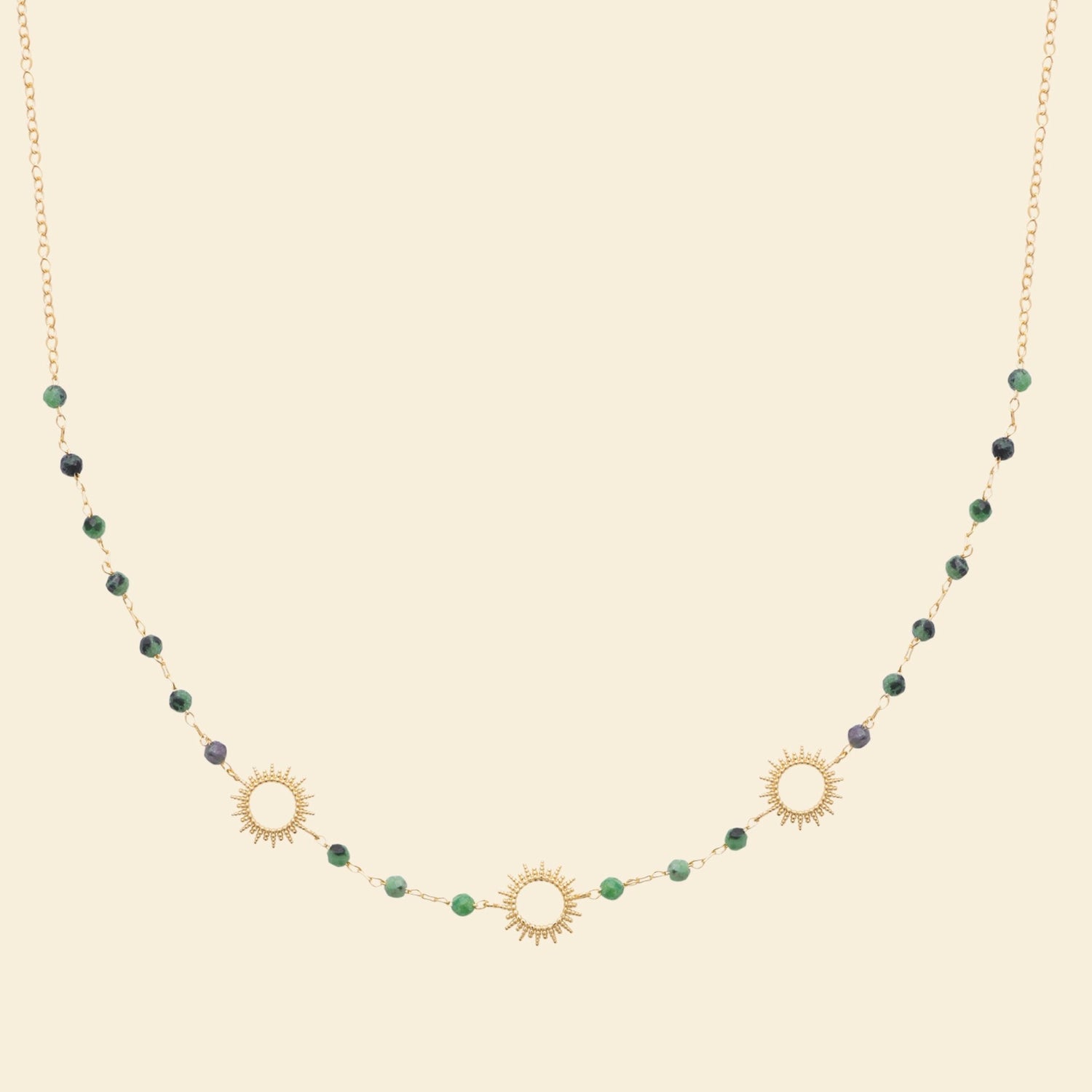 Collier soleil plaqué or - pierre de rubis zoisite 