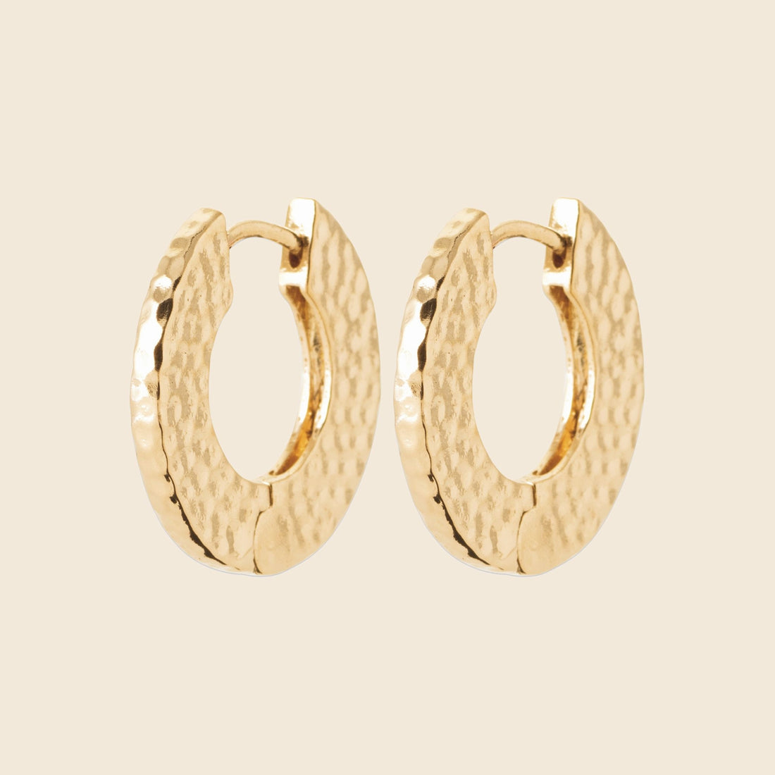 Créoles martelées plaqué or - 20 mm 