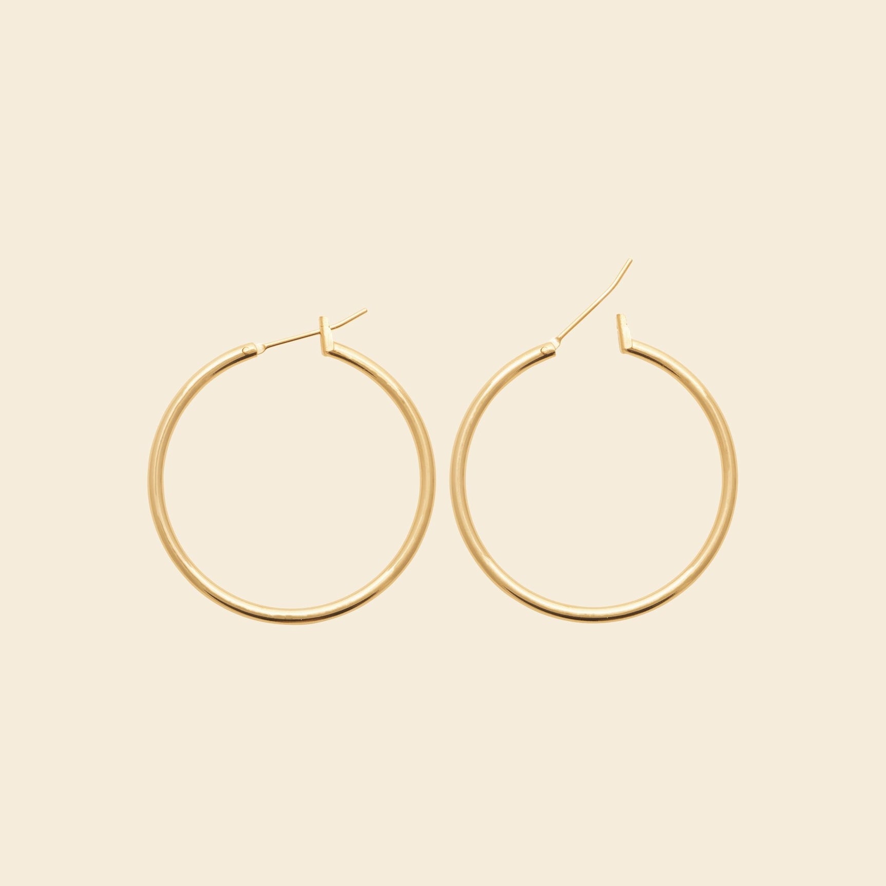 Créoles plaqué or 30 mm fines 