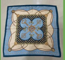 Foulard imprimé 70x70 BLEU/ECRU