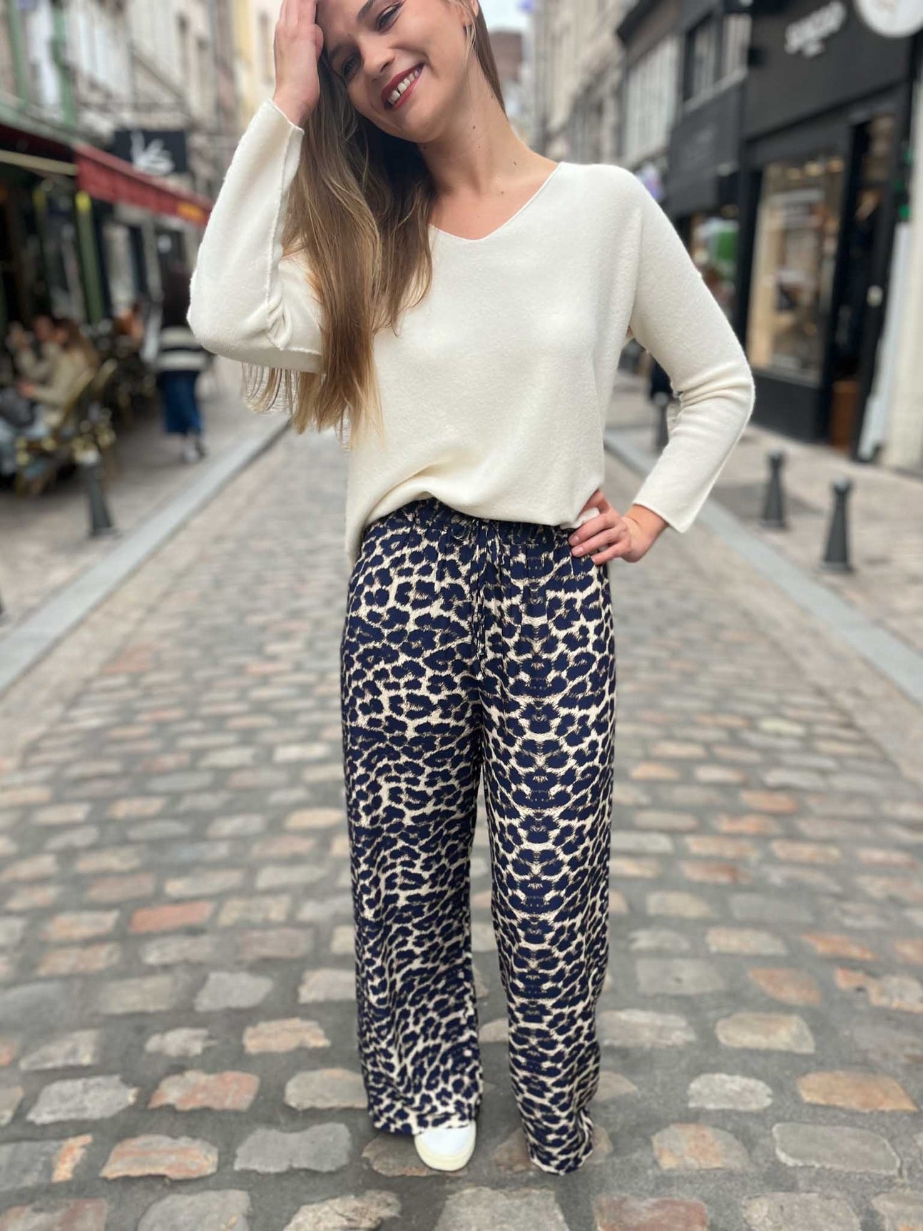 Pantalon fluide gabrielle LEOPARD MARINE
